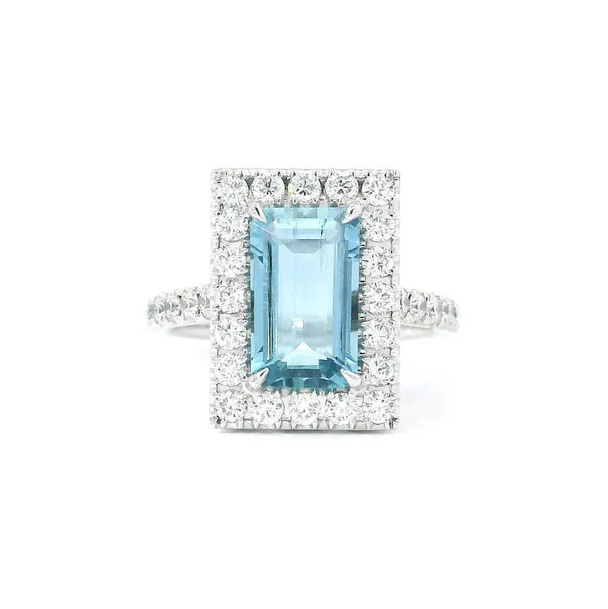 Harmonie Akvamarínu a Diamantů v Luxusním Bílém Zlatě