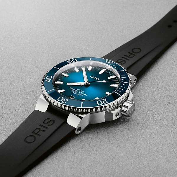Oris Aquis Date Calibre 400 01 400 7763 4135-07 4 24 74EB