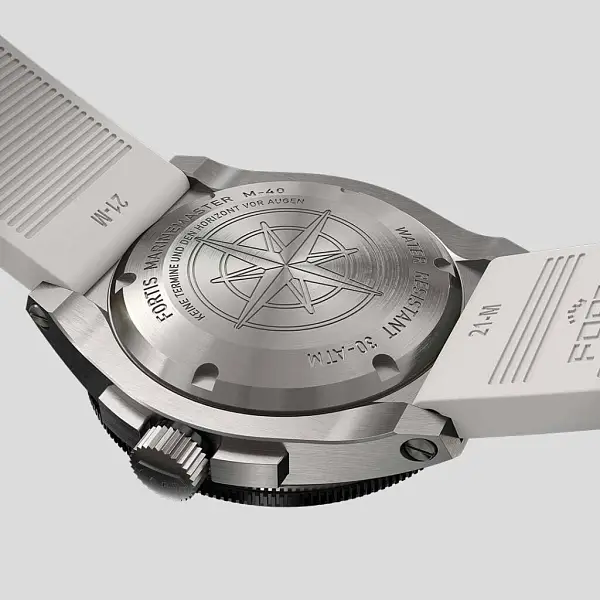 Fortis Marinemaster M-40 Snow White on Horizon Strap F8120009