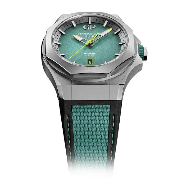 Girard-Perregaux Laureato Absolute Aston-Martin F1® Edition 81070-21-3405-1CX