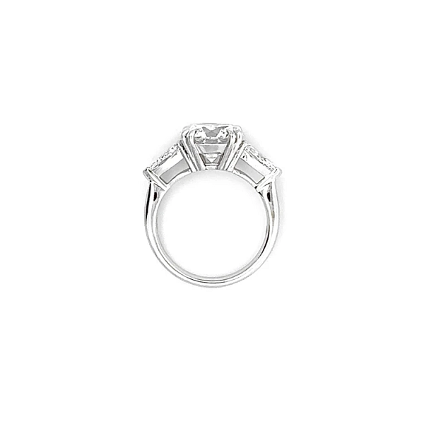 Zlatý Zásnubní Prsten s Diamanty