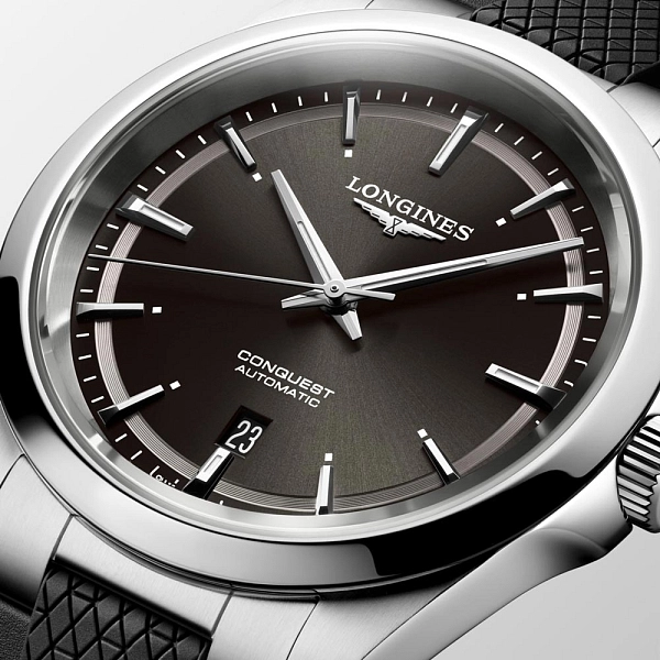 Longines Conquest L3.830.4.52.9