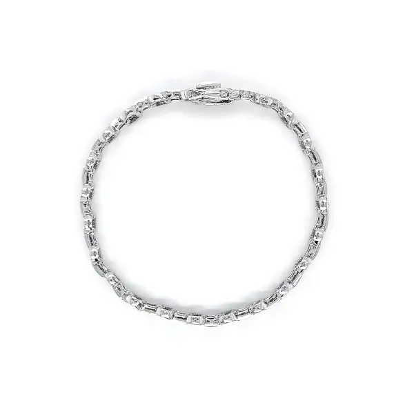 Elegantní dámský náramek z bílého zlata se Swarovski krystaly