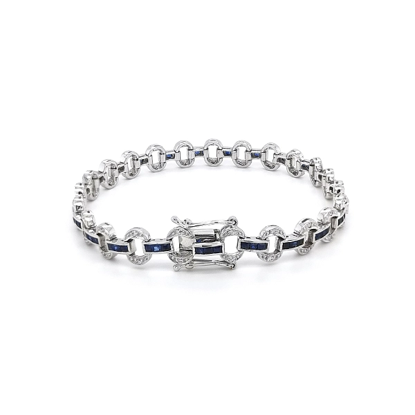 Elegantní dámský náramek z bílého zlata se Swarovski krystaly