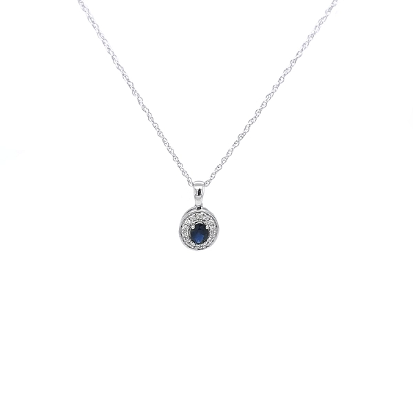 Exclusive Gold Necklace with Sapphire and Diamonds