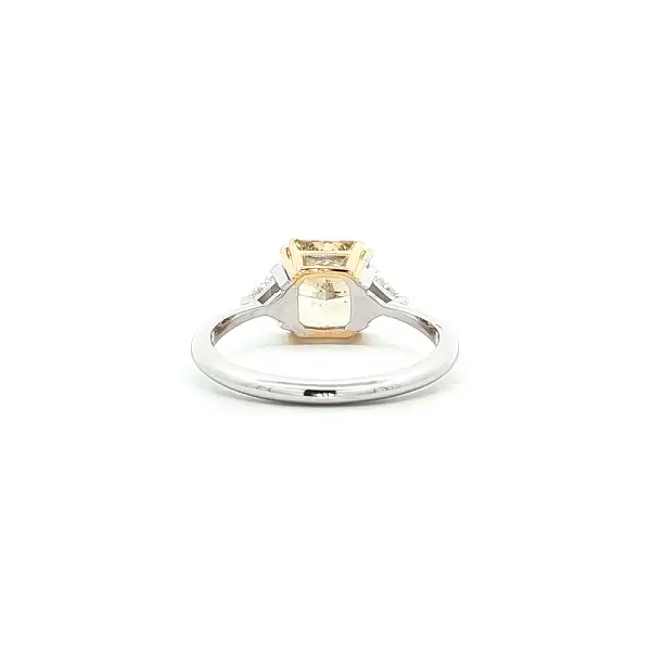 Prsten 18kt zlato – Fancy žlutý diamant