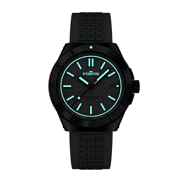 Fortis Marinemaster M-40 Snow White on Horizon Strap F8120009