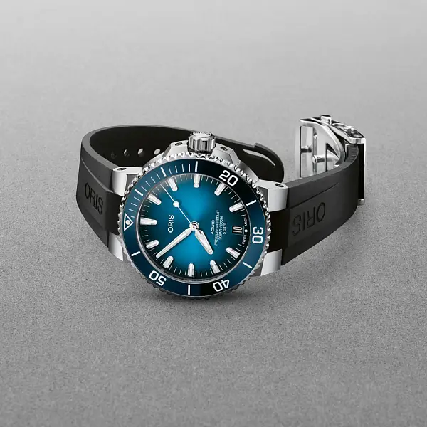 Oris Aquis Date Calibre 400 01 400 7763 4135-07 4 24 74EB