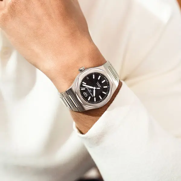 Girard-Perregaux Laureato 81010-11-634-11A