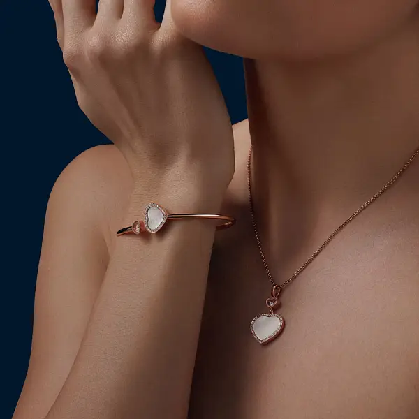 Zlatý náramek Chopard Happy Hearts 85A074-5302