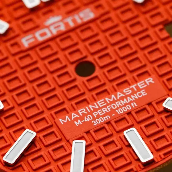 Fortis Marinemaster M-40 Amber Orange on Horizon Strap F8120024