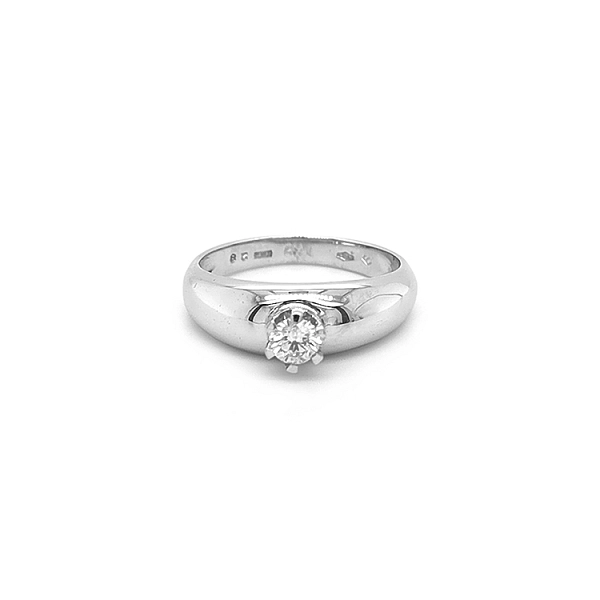 Gold Engagement Ring with Diamond
