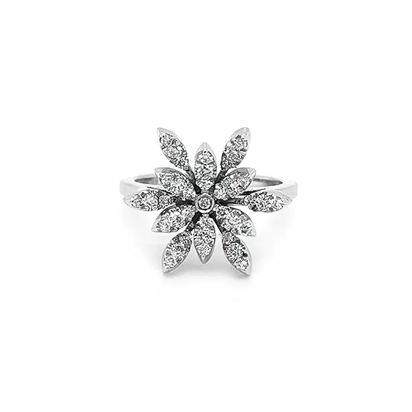 Zlatý Prsten s Diamanty