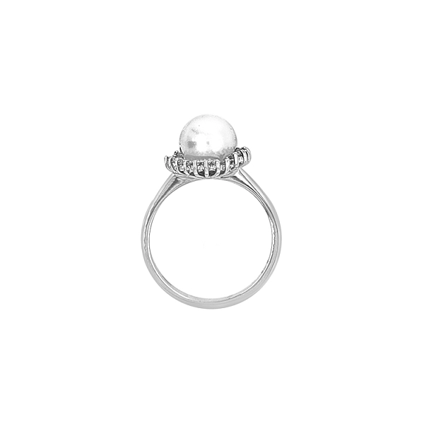 Gold Ring with Natural Pearl and Diamonds