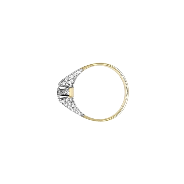 Gold Ring with Diamonds