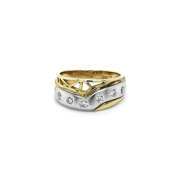 Gold Ring with Diamonds