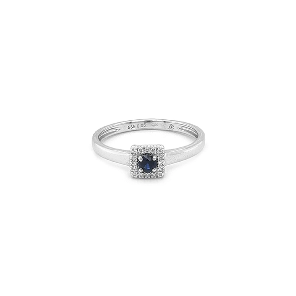 Gold ring with sapphire and diamonds
