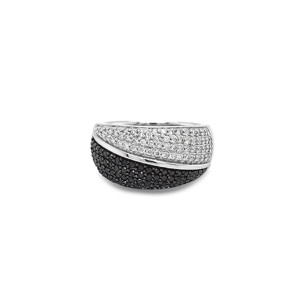 Gold Ring with Diamonds