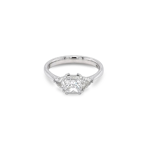 Zlatý Zásnubní Prsten s Diamanty