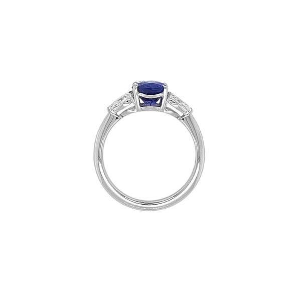 Zlatý Prsten s Tanzanitem a Diamanty
