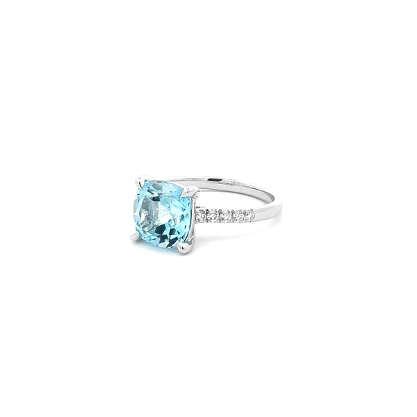 Zlatý Prsten Topaz a Diamanty