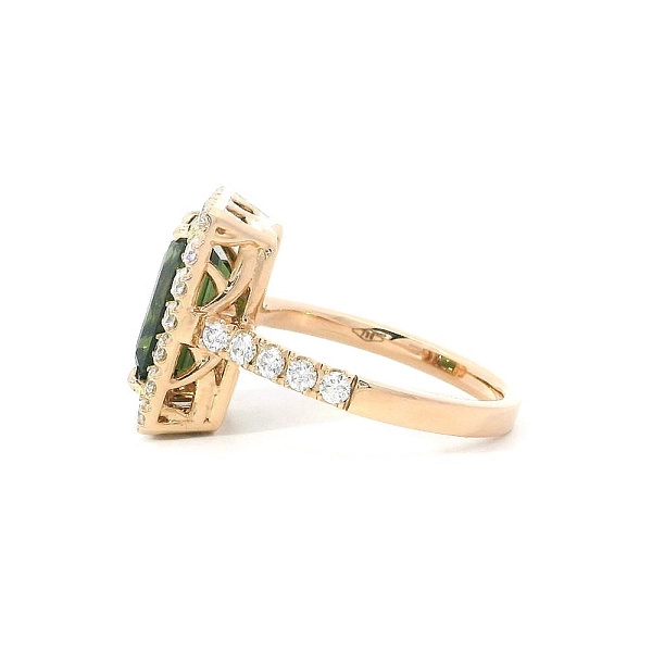 Ring Natural Elegance of Green Tourmaline and Diamonds