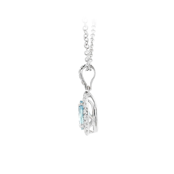 Luxury Necklace with Aquamarine in Combination with Diamonds