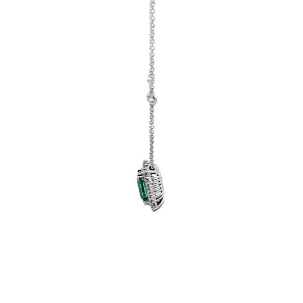 Zlatý Přívěsek se Smaragdem a Diamanty