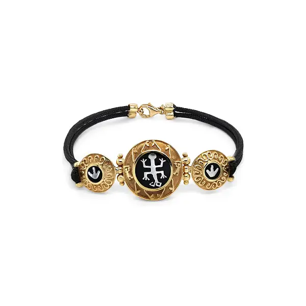 Zlatý Náramek na Šňůrce