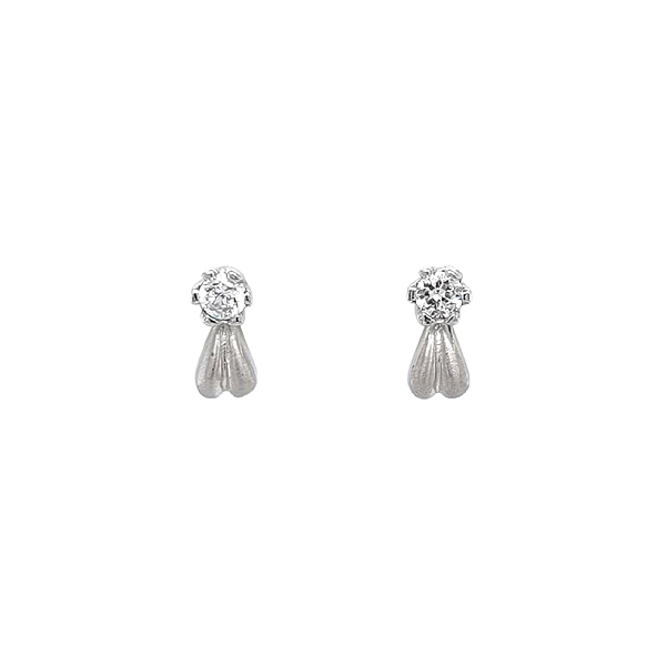 Elegantní Náušnice z Bílého Zlata s Minimalistickým Designem