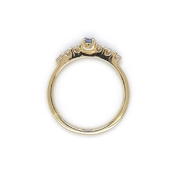 Gold Ring with Blue Topaz