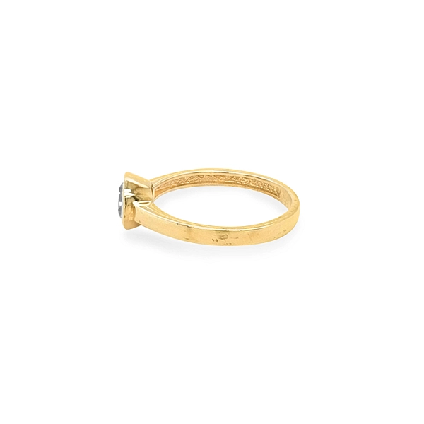Gold Engagement Ring with Zircon