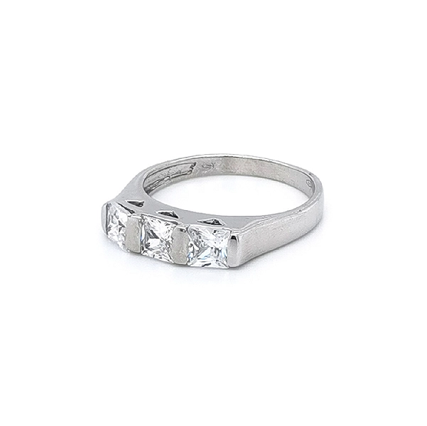 Ring with White Gold Zircons