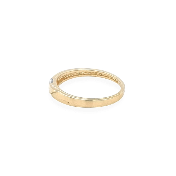 Gold Ring with Zircon