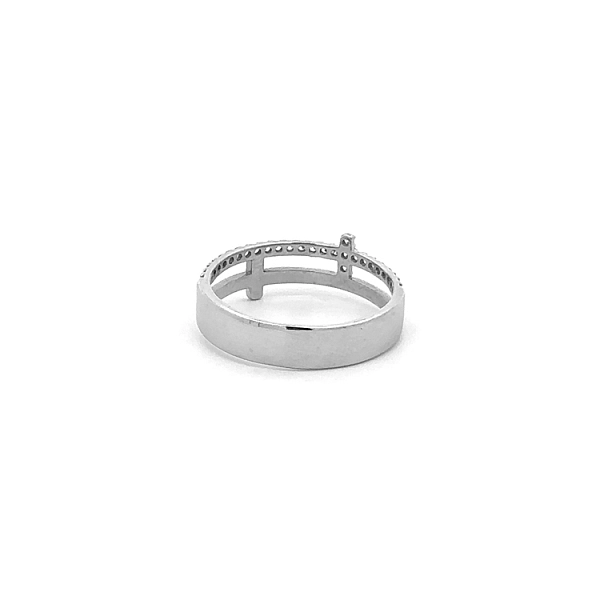 White Gold Ring with Zircons