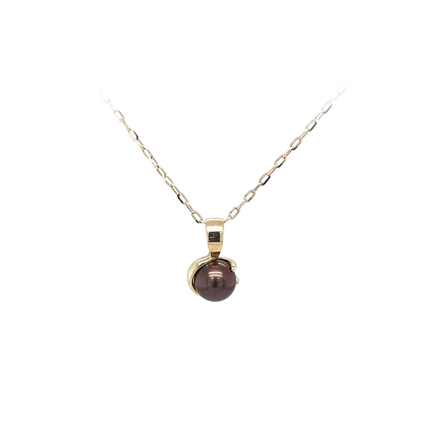 Gold Pendant with Pearl