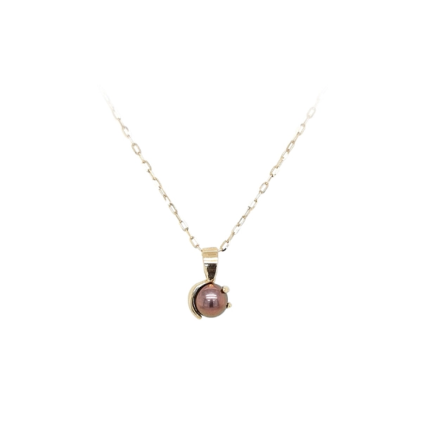 Gold Pendant with Pearl
