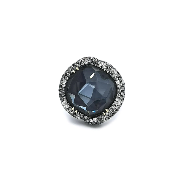 Zlatý Prsten s Hematitem a Diamanty