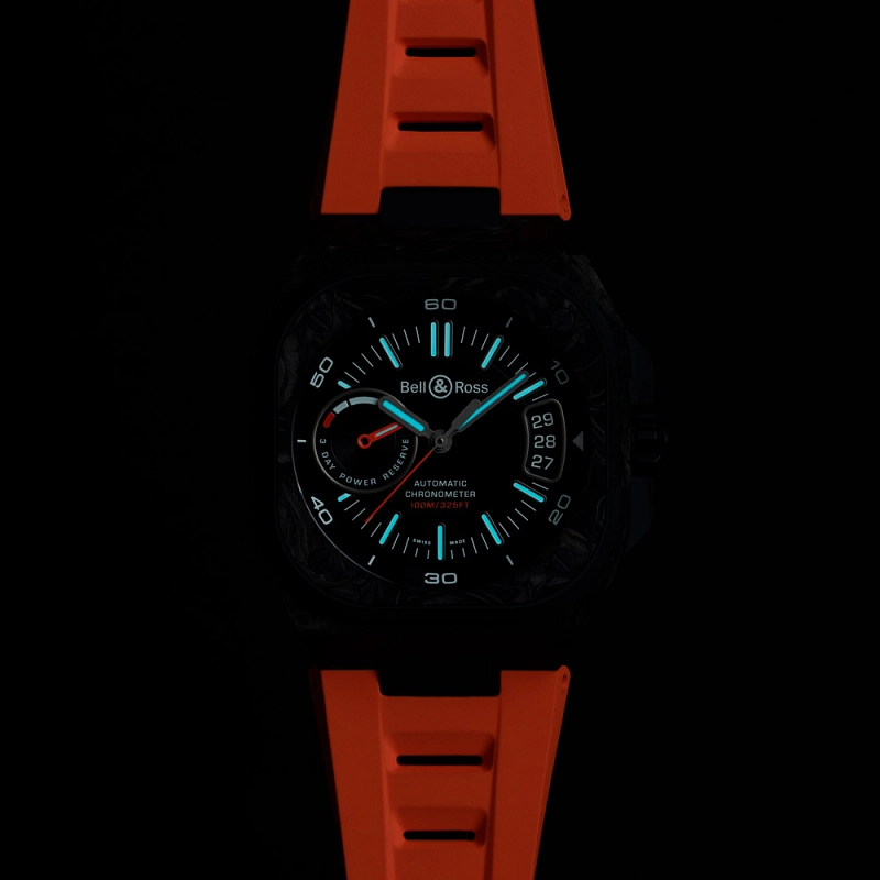 BR-X5-Carbon_Orange-Steel-Produit-Ecrin_Fermé-6_v2_v2_v2.jpg