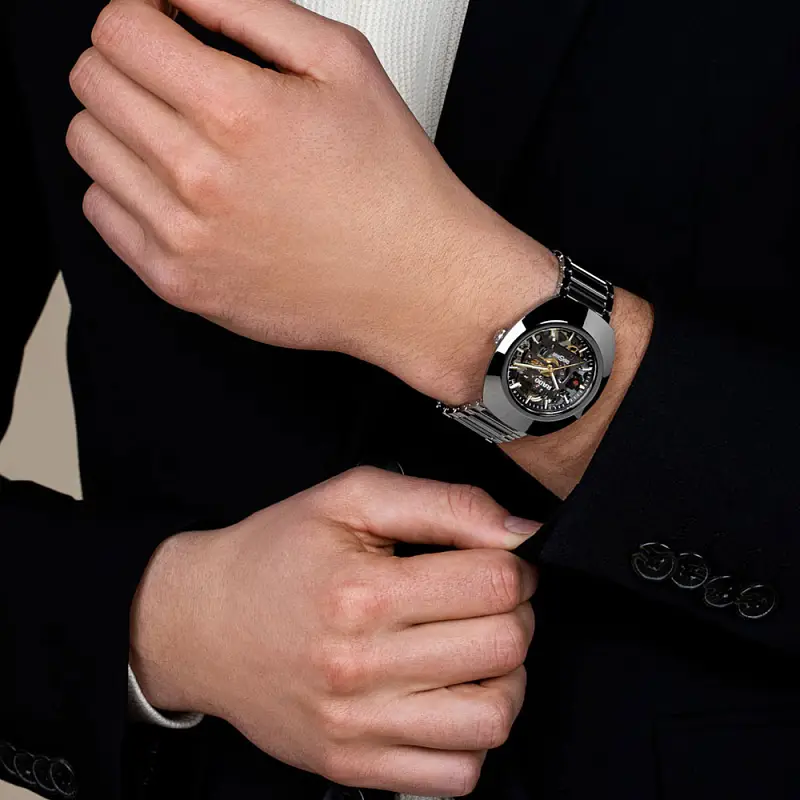 R12162153_wrist_m_k.jpg