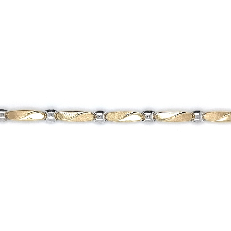 7010093_2
