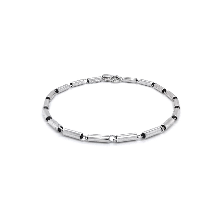 Elegant white gold bracelet