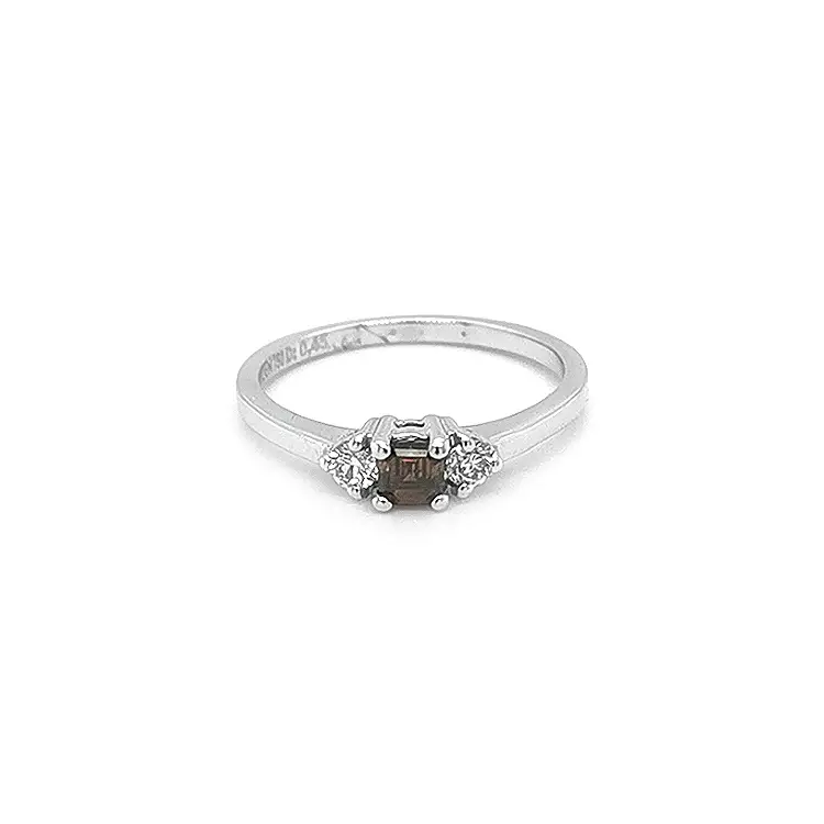 Zlatý Prsten s Hnědým a Bílými Diamanty