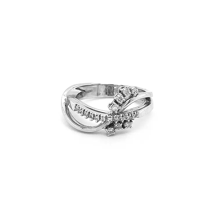 Zlatý Prsten s Diamanty