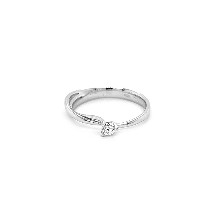 Gold Engagement Ring with Diamond