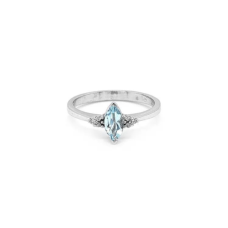 Zlatý Prsten s Akvamarínem a Diamanty