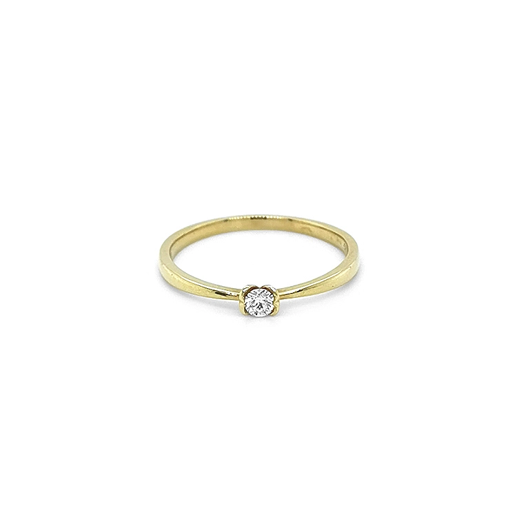 Gold Engagement Ring with Diamond