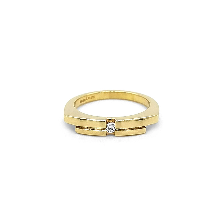 Gold Ring with Diamond