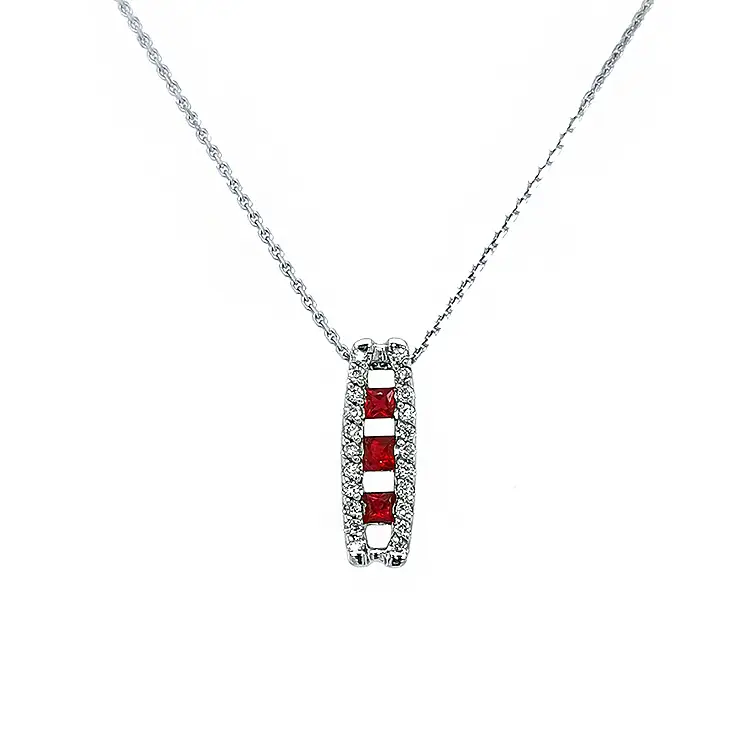 Zlatý Přívěsek s Rubíny a Diamanty