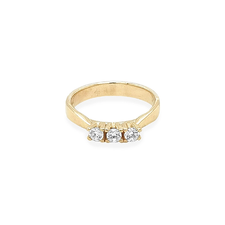 Gold Ring with Zircons